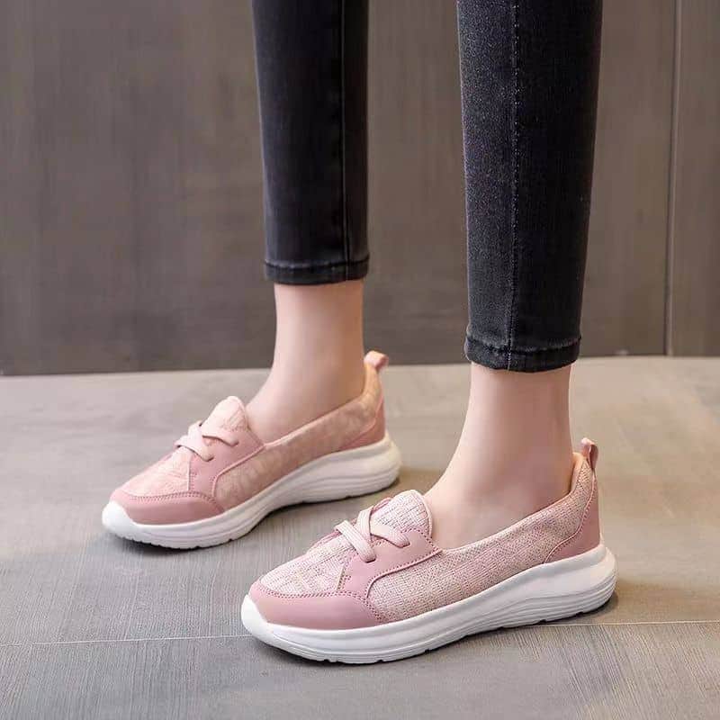 Women Breathable Slip-on Arch Support Shoes