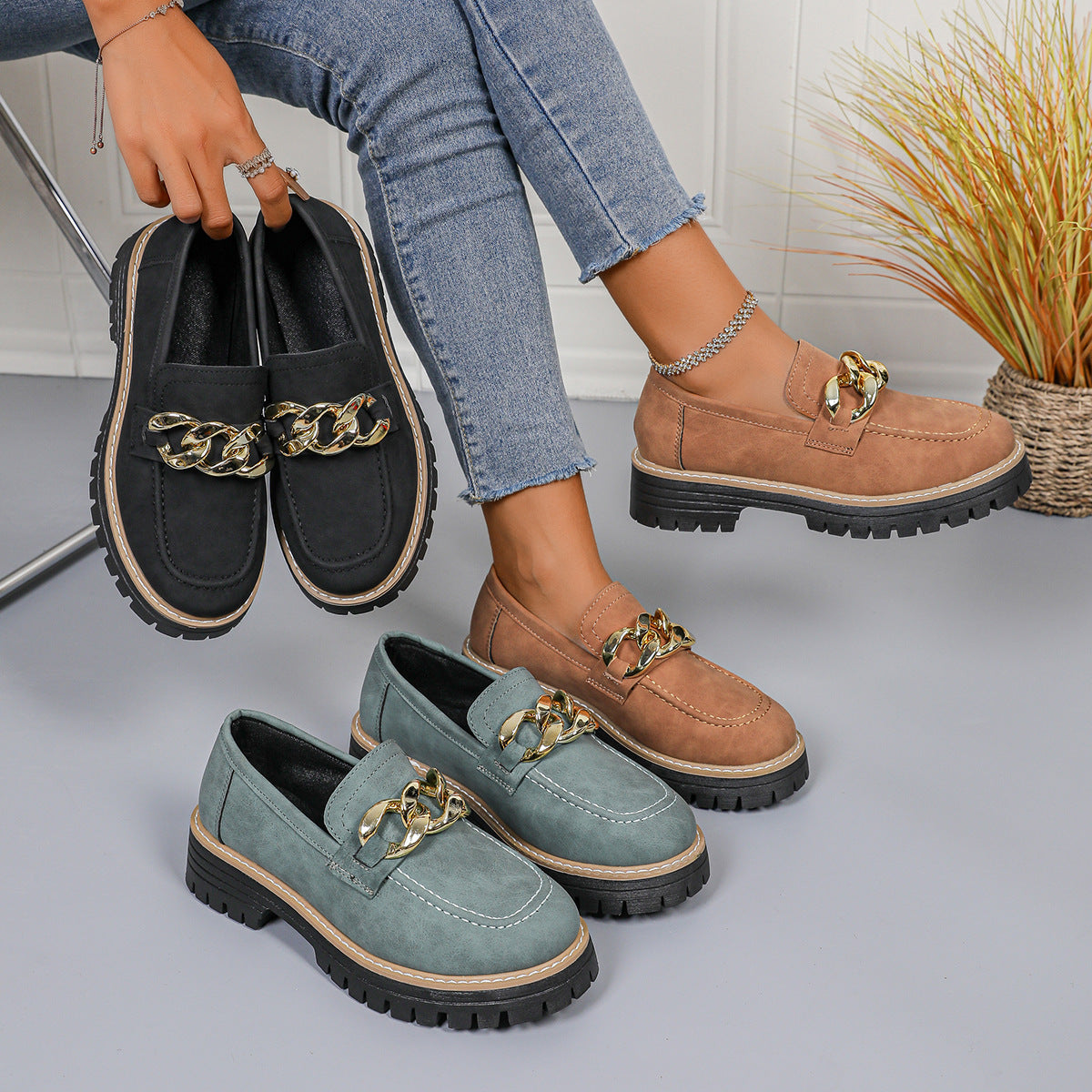 Metal Chain Thick-soled Versatile Casual Loafers